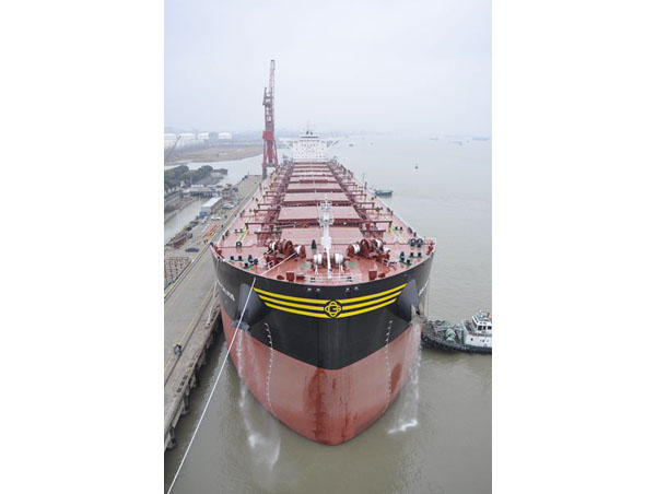 180000吨散货船